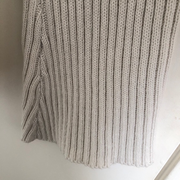 Fashion Nova Sweater - Picture 5 of 8